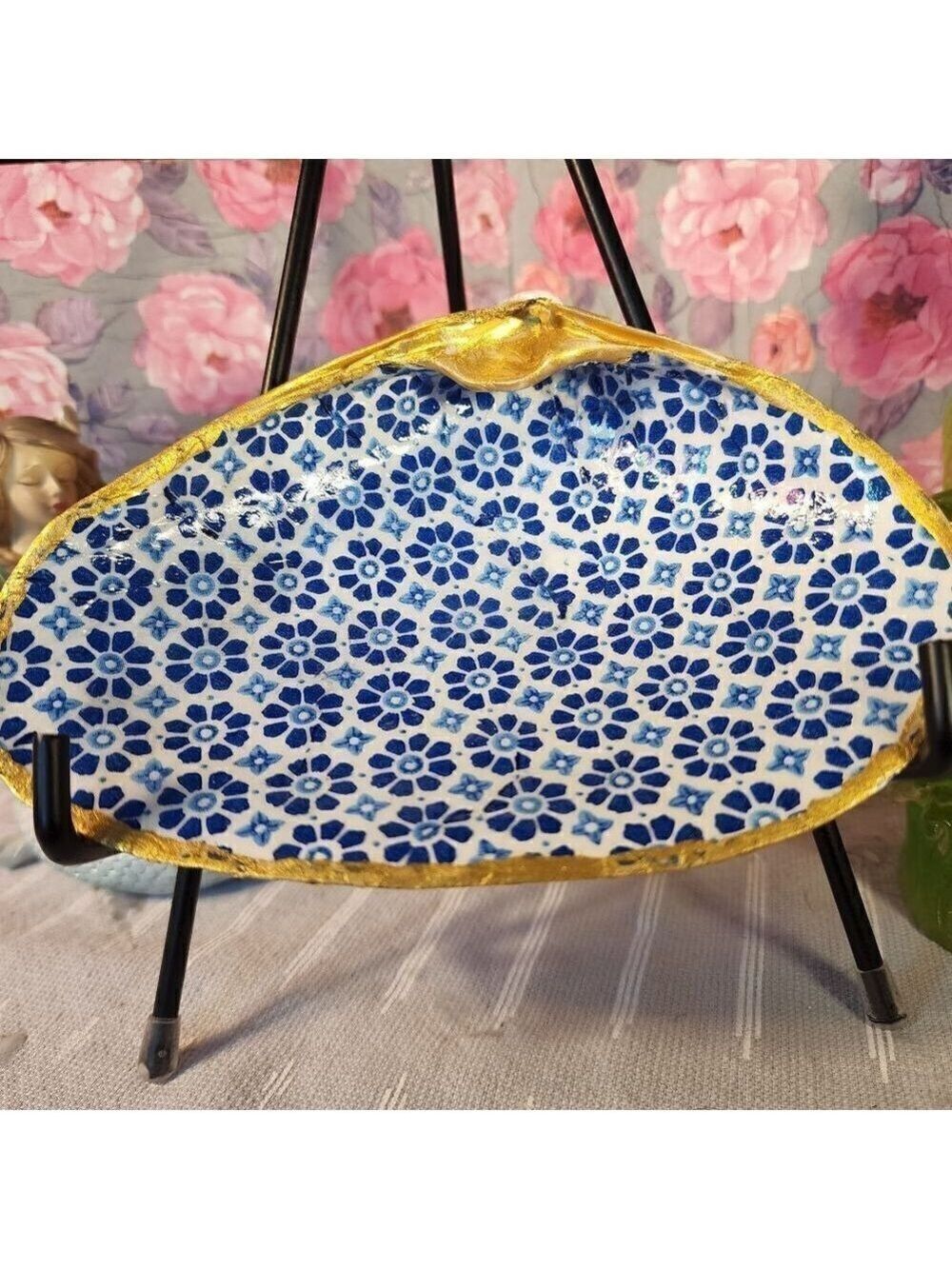 DECOUPAGE CLAM SHELL DECOUPAGE BLUE DESIGN TRINKET DISH